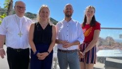 Weihbischof Johannes Wübbe (Osnabrück), Pilgerin Emilie Pardula aus Dresden,  BDKJ-Bundespräses Stefan Ottersbach und Pilgerin Judith Westkamp aus Paderborn 