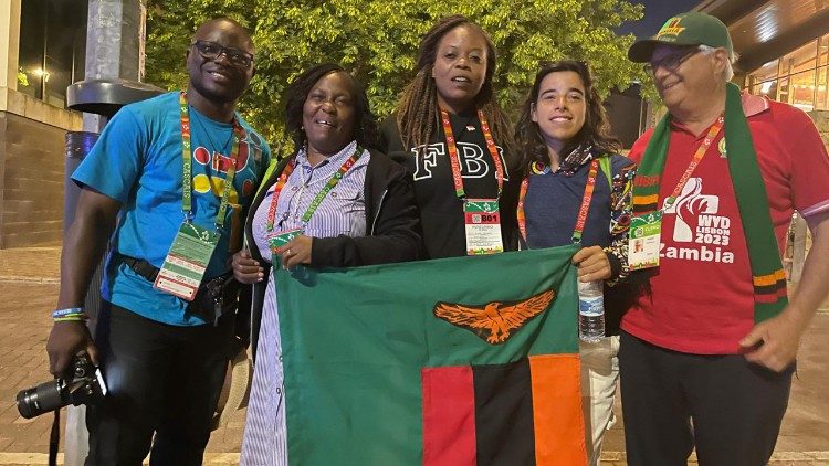 Quelques jeunes zambiens aux JMJ 2023