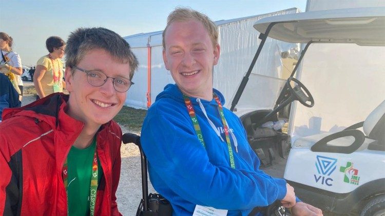 Frederick und David aus der Region Stuttgart