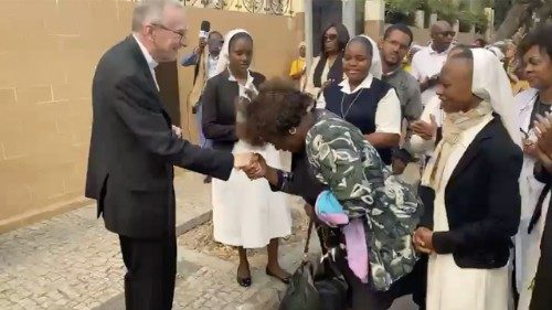 Parolin em Angola para o primeiro n&uacute;ncio angolano: "Trago a voc&ecirc;s a b&ecirc;n&ccedil;&atilde;o do Papa"