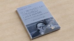 Le livre de Dorothy Day "J'ai trouvé Dieu à travers ses pauvres" préfacé par le Pape François (LEV). 