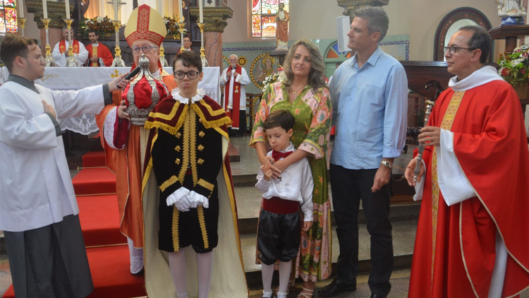 Festa do Divino Espirito Santo em Bom Jesus de Itabapoana 