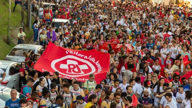 A programação no santuário recordou a história dos 50 anos da Pastoral da Juventude