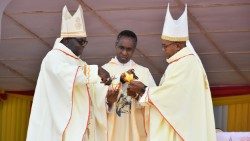 Lancement d'un fonds national spécial pour soutenir les grands séminaires par les évêques