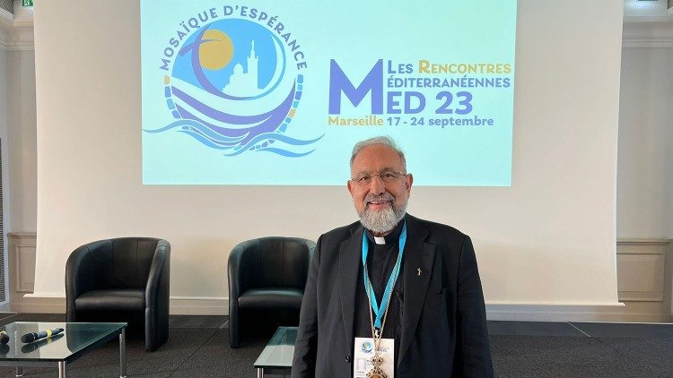 مقابلة مع رئيس أساقفة حلب للأرمن الكاثوليك 