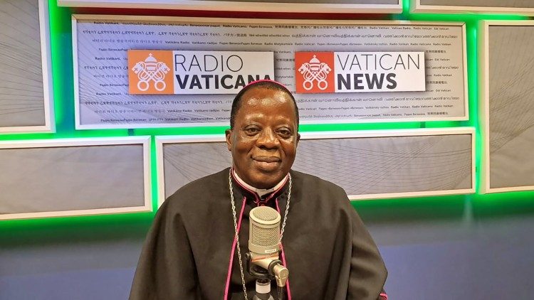 Mgr Alexis Touably Youlo, évêque d'Agboville (Côte d'Ivoire) et président de la Conférence épiscopale réunie de l’Afrique de l’Ouest (Cerao)