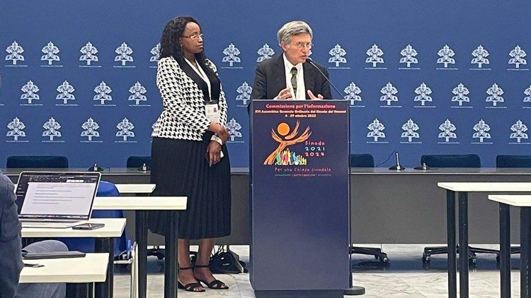 सिनॉड ब्रीफिंग