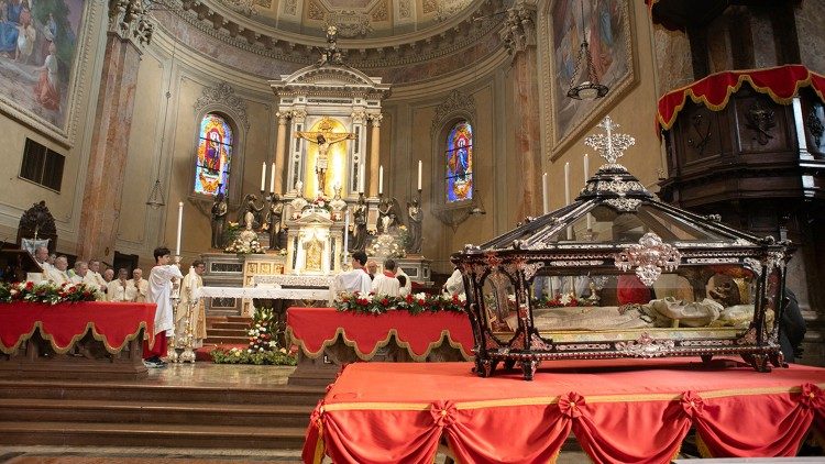 A missa no sábado (14) foi de abertura da programação