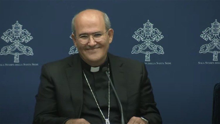 Kardinali   Tolentino de Mendonça,Mwenyekiti wa Baraza la Kipapa la Elimu na Utamaduni