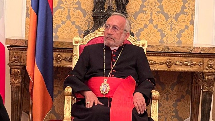 رسالة البطريرك روفائيل بيدروس الحادي والعشرون ميناسيان بمناسبة عيد الاستقلال اللبناني 