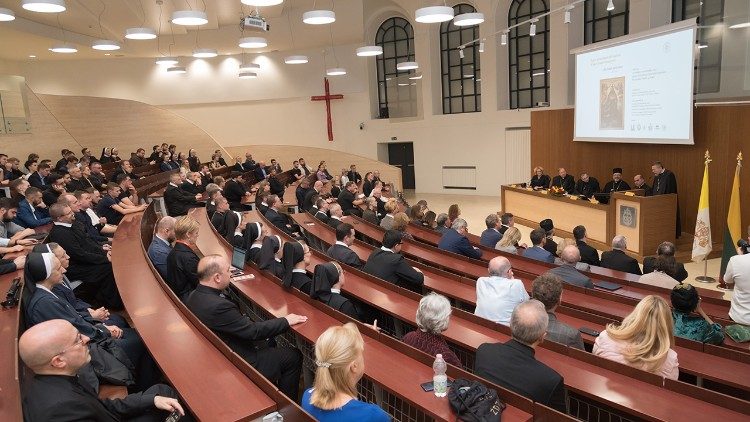 Урачыстае адкрыццё выставы, прысвечанай святому Язафату Кунцэвічу, у Папскім Грыгарыянскім універсітэце