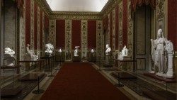 Antonio Canova nei Musei Vaticani, l'allestimento della mostra nella Sala delle Dame
