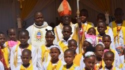 Parokia, ni mahali ambapo maisha ya Kisakramenti yanapewa uzito wa pekee sanjari na ushuhuda wa upendo unaomwilishwa katika matendo ya huruma: kiroho na kimwili.