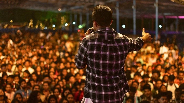 Hundreds of youth take part in a session