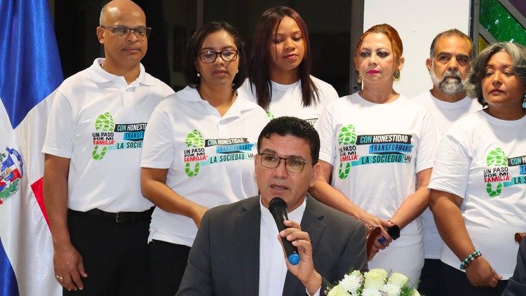 La Comisión Nacional de la Familia