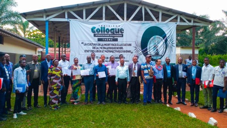 2023.10.31 # Colloque sur la culture de la vie et de la mort, organisé du 26 au 28 octobre 2023 à Ngandajika, en République Démocratique du Congo