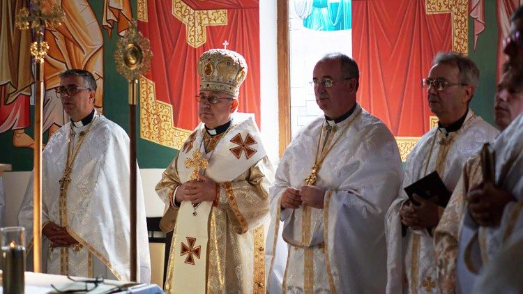 2023.11.07 La parrocchia "Nascita di San Giovanni Battista" a Strumica, Macedonia del Nord, ha celebrato il 10° anniversario della sua fondazione con una santa liturgia vescovile