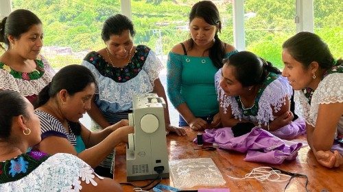 México: Mujeres promueven la vida en armonía y la economía solidaria