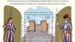 O selo para o centenário com a reconstrução gráfica da Porta "Sancti Petri"
