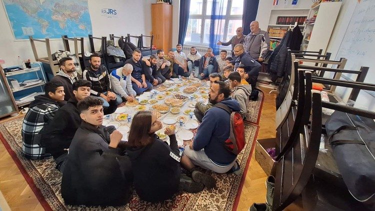 Zajednički ručak na arapski način