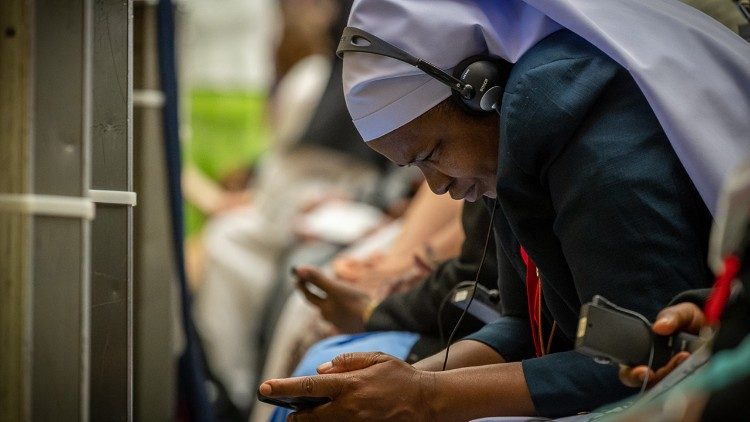 Sisters preparing for first meeting of communication in religious life