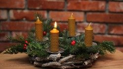 Advent-wreath-2_Photo-by-Mirek-Krajewski.jpg
