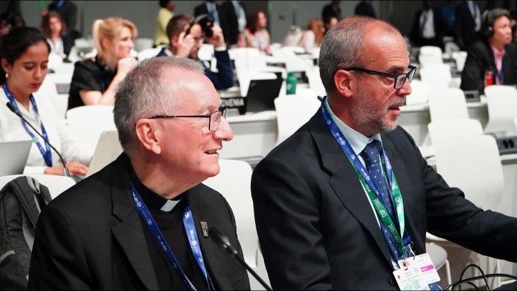 Kardin&aacute;l Parolin na konferencii COP 28 (2. dec. 2023)