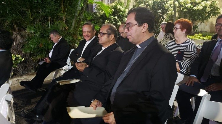 La Iglesia salvadoreña por los más vulnerables