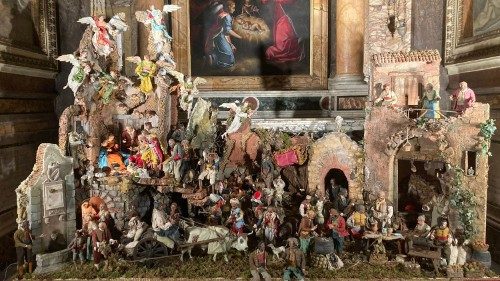 Une crèche napolitaine pour la réouverture de Notre-Dame de Paris