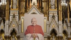 La Messa di beatificazione del cardinale Pironio