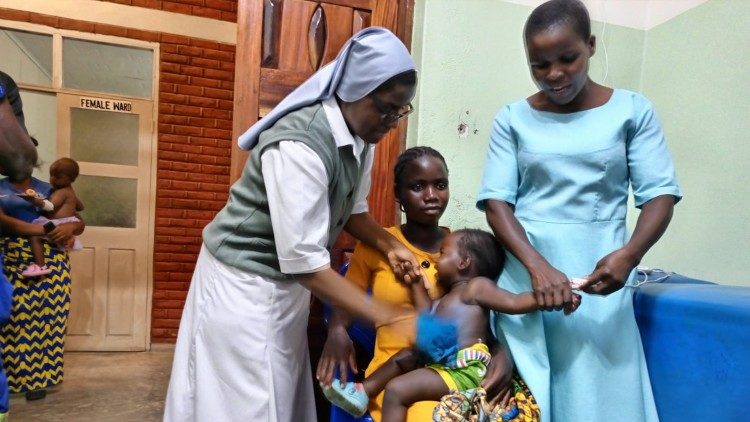 Las Hijas de la Caridad junto a los más frágiles