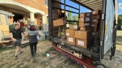 Papal aid arrives in Kharkiv