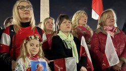 Czuwanie na Placu św. Piotra w 19. rocznicę śmierci św. Jana Pawła II