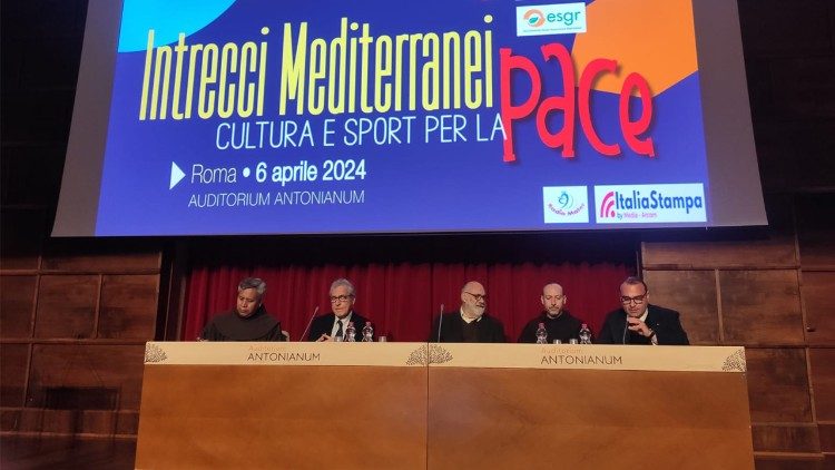 O evento no sábado (6) sediado no Auditorium Antonianum de Roma