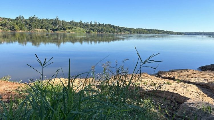 Il fiume Paranà a Porto Triunfo
