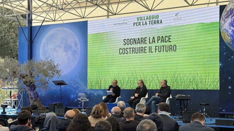 Se inauguró en Roma la Aldea por la Tierra: Salvar la casa común y construir la paz