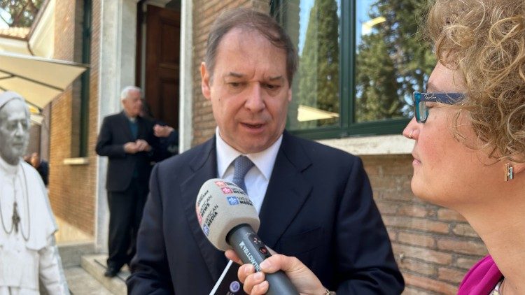 Guglielmo Giovanelli Marconi, Neffe von Guglielmo Marconi, im Interview mit Stefanie Stahlhofen von Radio Vatikan