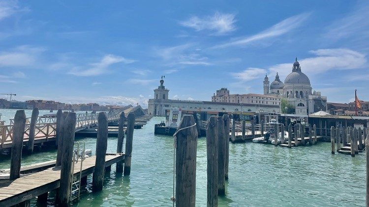 La Basilica di Santa Maria della Salute dove il Papa incontrerà 1.600 giovani del Triveneto
