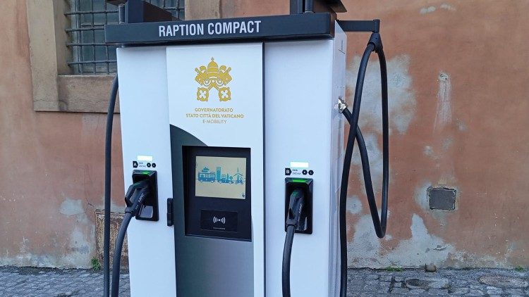 Estaciones de recarga de coches eléctricos en el Vaticano