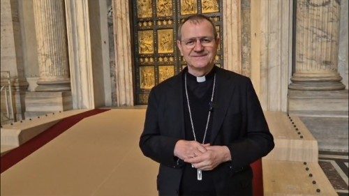 Abp Wojda o św. Janie Pawle II: jego zanurzenie w modlitwie było poruszające