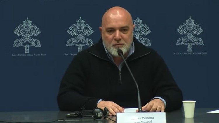 L'artista Mauro Pallotta, "Maupal"