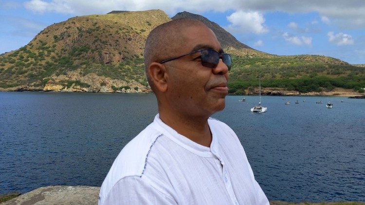 Professor Paulino Fortes