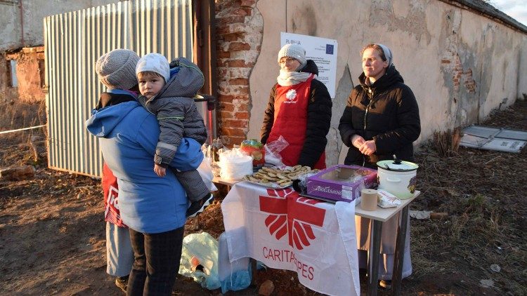 Siostry zakonne wspierają uchodźców wojennych na Ukrainie (fot. o. Mariusz Krawiec, SSP)