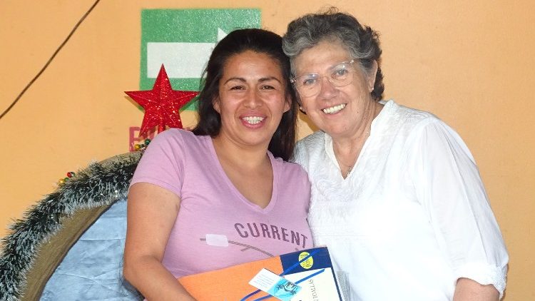 Suor Nelly Leòn Correa, Premio Zayed 2024, con un ex detenuta