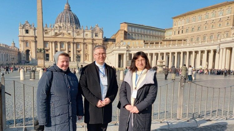 Сястра Люцыя Бальцэвіч FMA, айцец Анджэй Юхневіч ОМІ, cястра Марцэліна Мігач ISSM