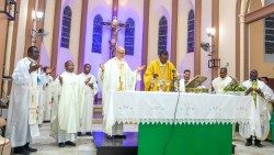 Dom António Constantino, Bispo Auxiliar da Beira (Moçambique), no Dia da Vida Consagrada
