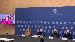 A apresentação na Sala de Imprensa da Santa Sé da Assembleia Geral da Pontifícia Academia para a Vida