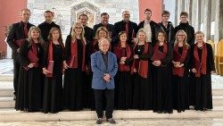 Artyści podczas koncertu w rzymskim kościele św. Piusa X