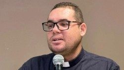 Diácono baiano Rodrigo Dias 