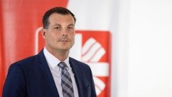 Dominique Hopfenzitz, Direktor der Caritas für das Bistum Münster, weist darauf hin, dass der Sozialstaat nicht allein auf Solidarität beruht